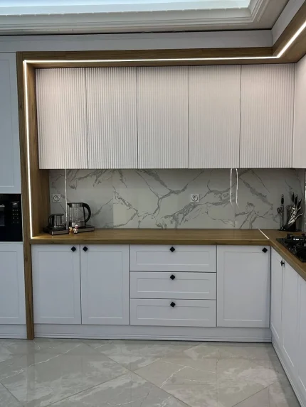 کابینت نئوکلاسیک میله‌ای